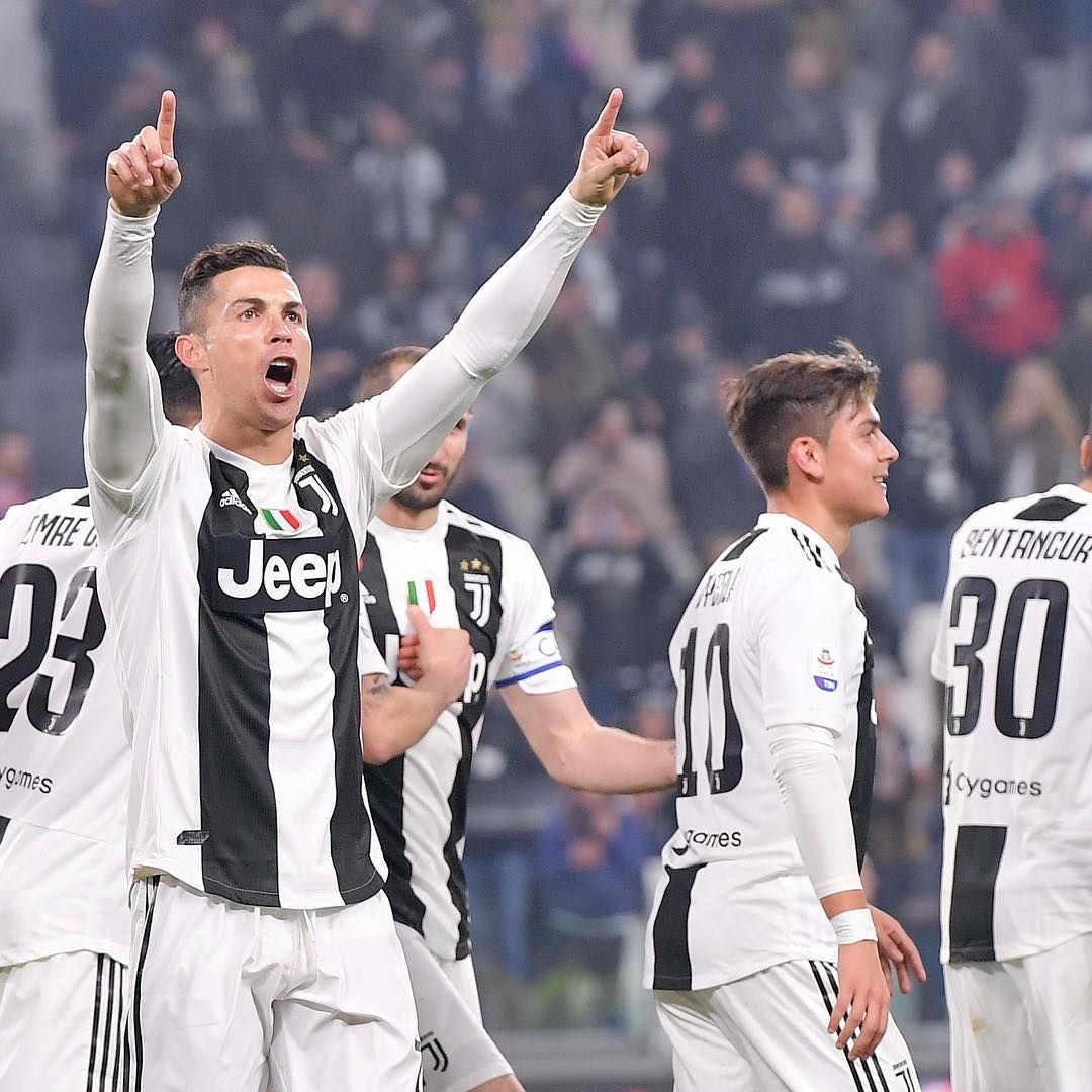 LPL主持余霜晒欧洲杯返图：这男主剧本给卢卡库拿到了！