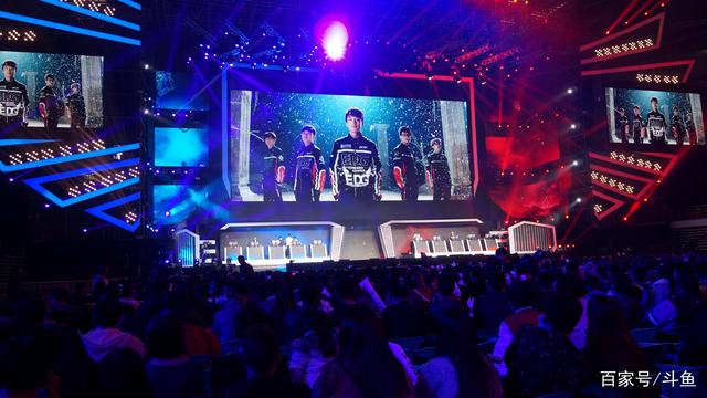 G2成首支在线下两夺BLAST世界总决赛冠军的队伍